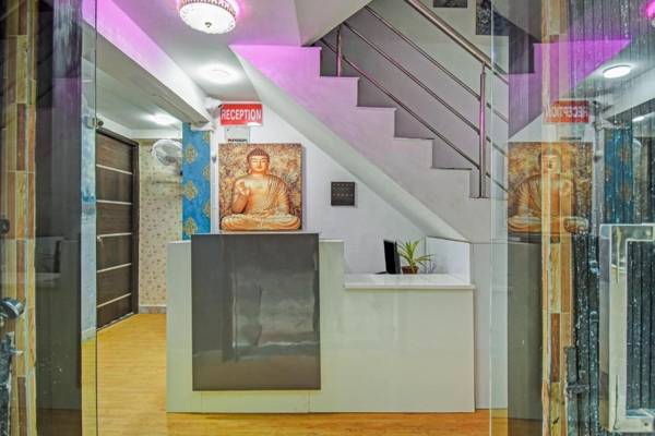 Flagship 83239 Royal Plaza