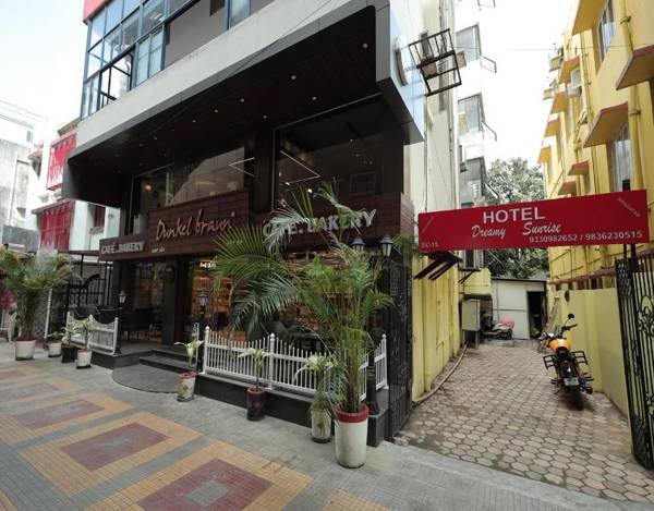 Dreamy Sunrise by StayApart