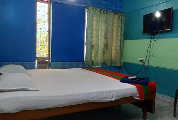 OYO HOME 90068 Amrabati Guest Rooms