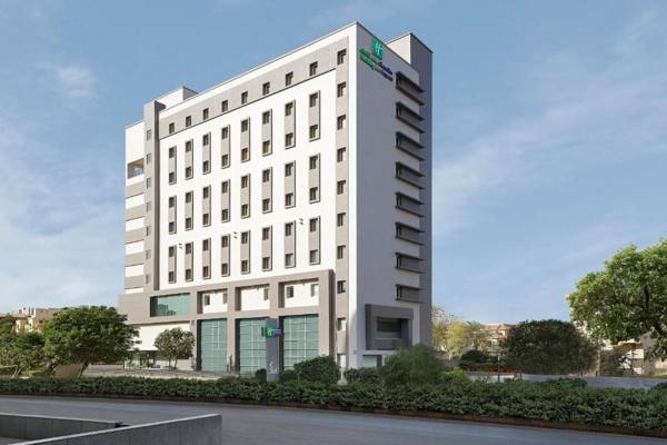 Holiday Inn Express Ahmedabad Prahlad Nagar an IHG Hotel