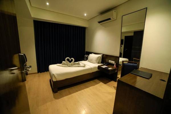 Hotel German Palace Near to Airport