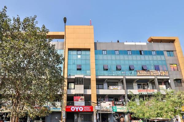 OYO Flagship 10501 Hotel Amber