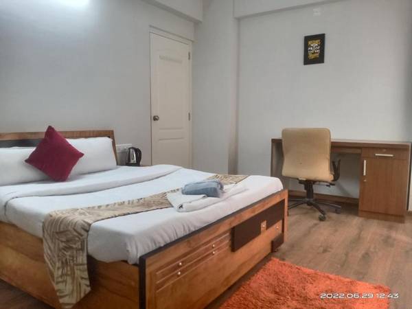 Workspace - Remsons Service Apartment & Corporate Stay