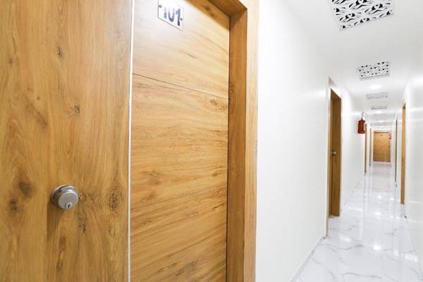 OYO 66216 Hotel Sunrise Inn