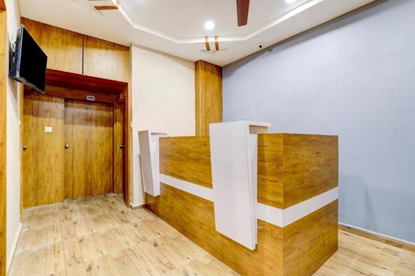 OYO 72486 Hotel Gokul Villa