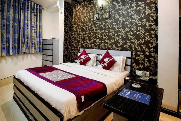 OYO Rooms 32149 Hotel Liberty