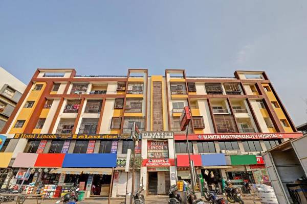 OYO Flagship 86941 Hotel Lincoln Inn