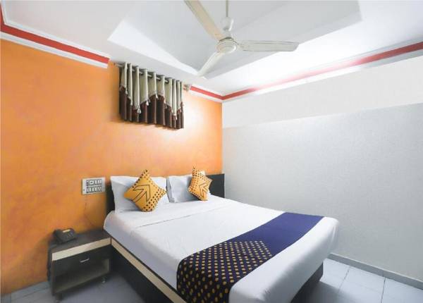 Hotel Ashish Ahmedabad