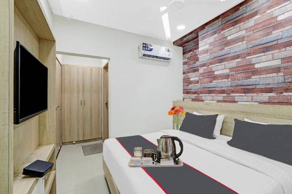 Collection O 89124 Hotel Pearl Villa