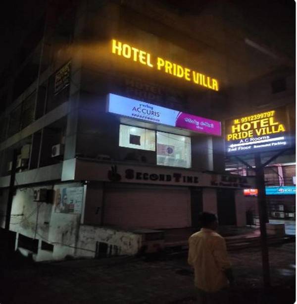 Hotel Pride Villa