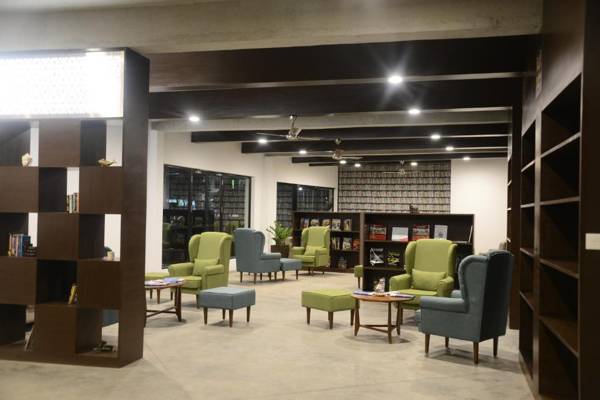 MWC club by Spree