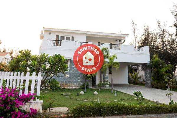 Capital O 40286 Lush Garden Resort