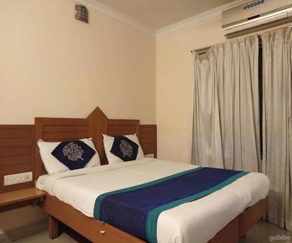 Silver Cloud Hotel-Vaccinated Staff