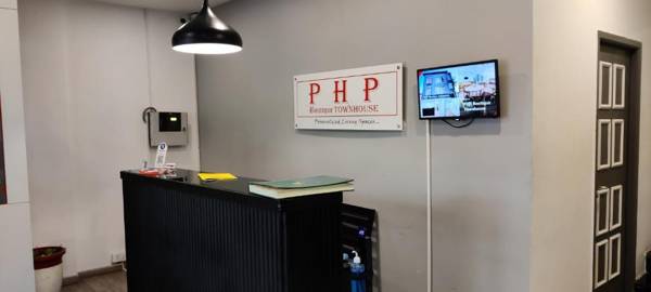 PHP BOUTIQUE TOWNHOUSE