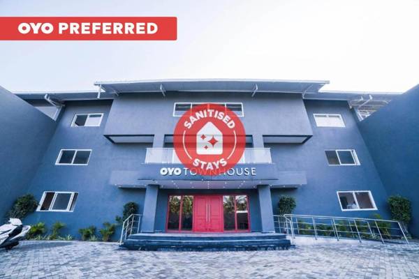 OYO Townhouse 211 Laguna Ecr