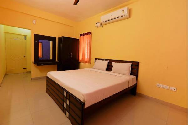 FabHotel Green Tree Residency