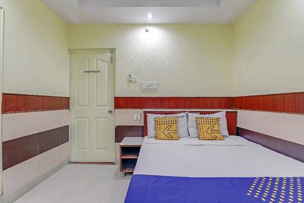 SPOT ON 77468 Kunkumam Residency