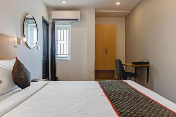 Upar Hotels Uthandi ECR