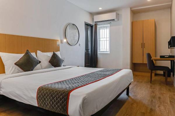 Upar Hotels Uthandi ECR