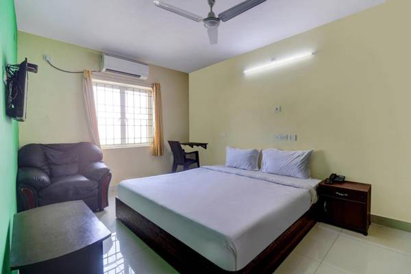 FabHotel Green Tree Inn