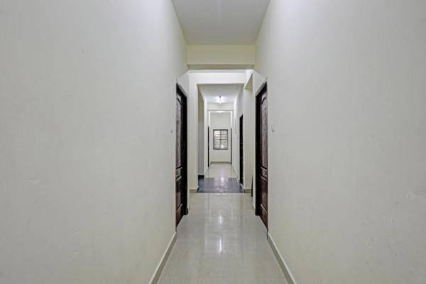 OYO Flagship 84994 ECR