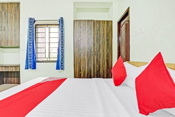 OYO Flagship 84994 ECR