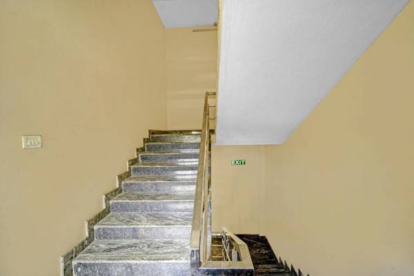 Collection O 85448 INN14 OMR