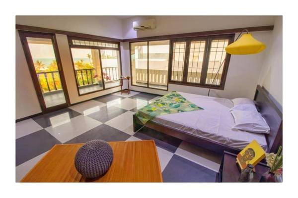 Costa Verde Luxury Seafront Villa