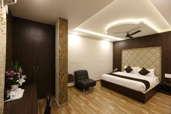 Rich Inn Studios and Suites