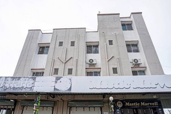 OYO Flagship 84278 Mastic Marvell