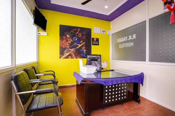 SPOT ON 61855 R S V Hotels