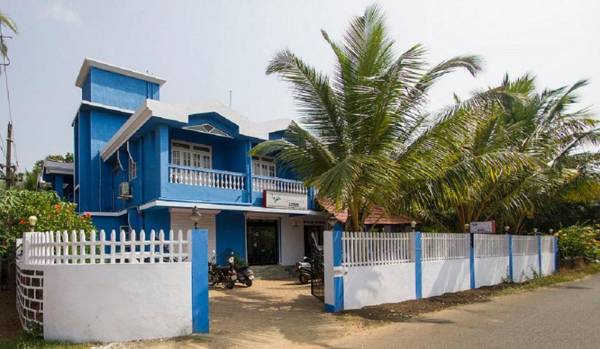 Veeniola Holiday Home