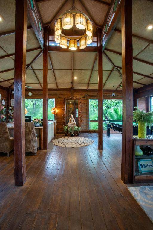 Stone Water Eco Resort