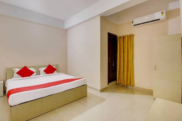 OYO Flagship 22252 Town & Country Inn