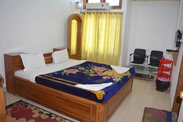 Hotel Kaziranga Continental