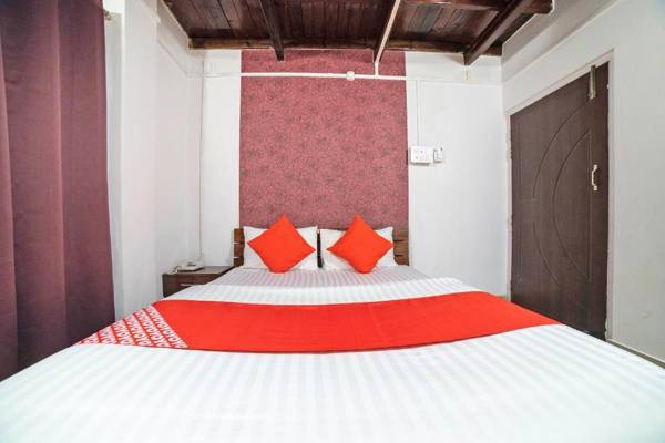 OYO 63144 Highland Manor