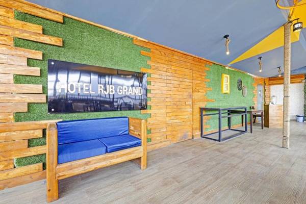 Townhouse 706 Hotel RJB Grand