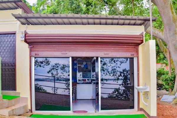 OYO 77896 Darshini Homes