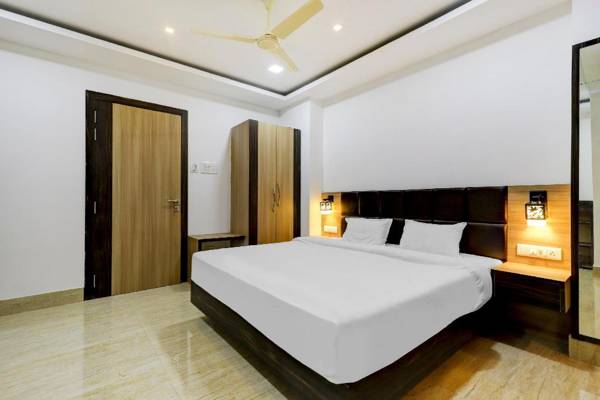 Capital O 69272 The Apple Tree