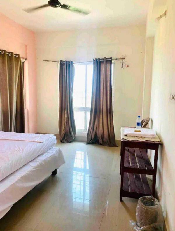 POP 91999 The View Homestay