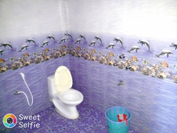 Budget beach stay in Tito's Lane