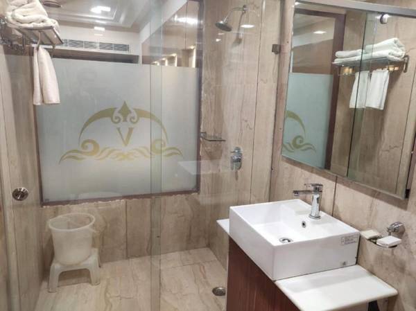 Vishwanath Palace by ShriGo Hotels