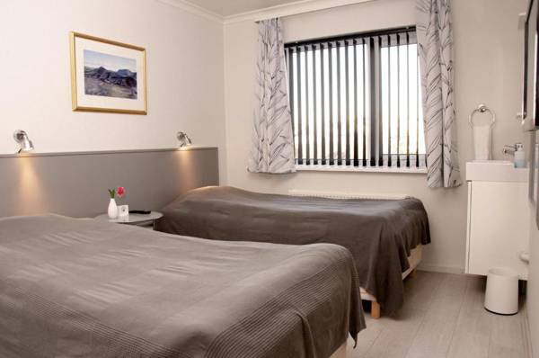 B&B Guesthouse - Bed and Breakfast Keflavik Centre
