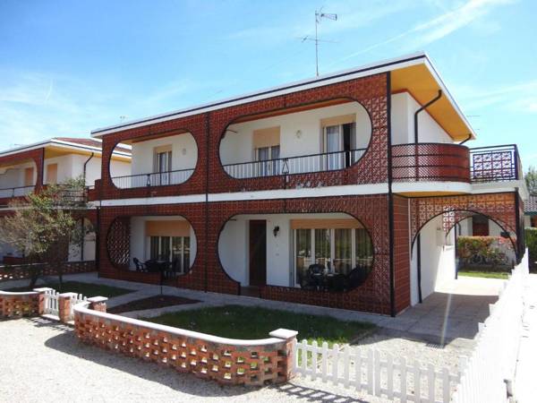 Beautiful villa with garden for 8 - swimming pools