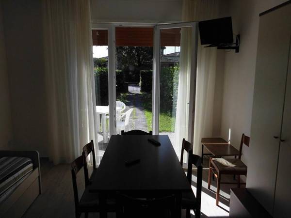 Beautiful villa with garden For 6 - Tv - Ac