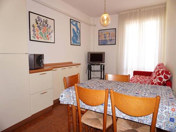 Perfect Apartment For 4 People With Swimming Pool