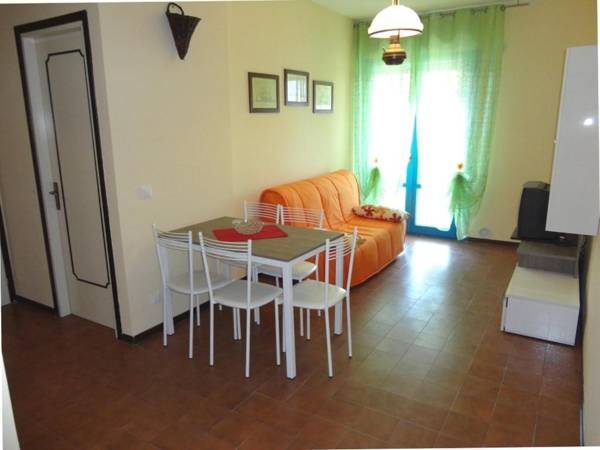 Apartment near the beach for 6 people