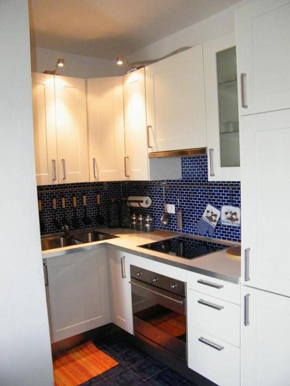 Beautiful one bedroom apartment facing the sea