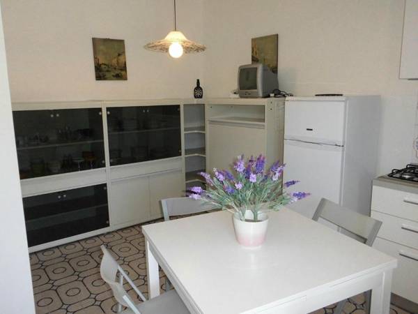 Beautiful studio With terrace and Swimming Pool