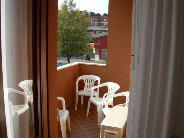 Beautiful Apartment For 6 People-swimming Pool-ac